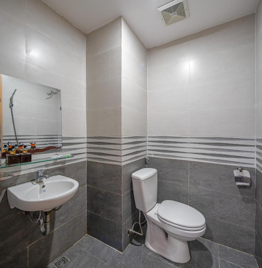 Sea View Balcony Retreat: My Khe Beach Proximity Apartment Da Nang Exterior photo