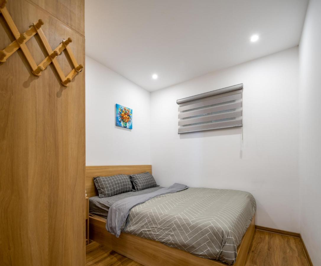 Sea View Balcony Retreat: My Khe Beach Proximity Apartment Da Nang Exterior photo